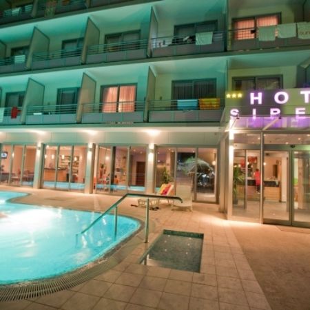 Hotel Sirena 포드고라 외부 사진